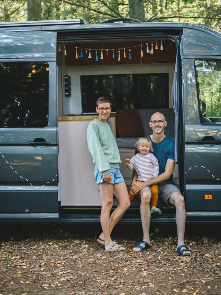In de camperkeuken van Routegoesting - Huevos Rancheros met mais en zwarte bonen