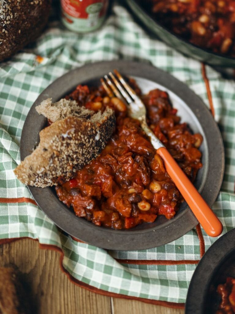 Bonenstoof met chorizo en paprika